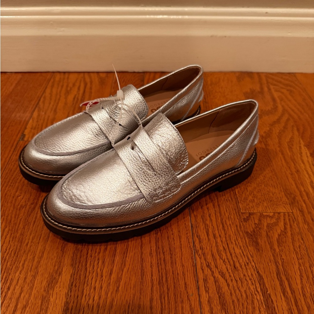 Blondo Silver Waterproof Penny Loafers with Black Soles - Picture 2 of 7